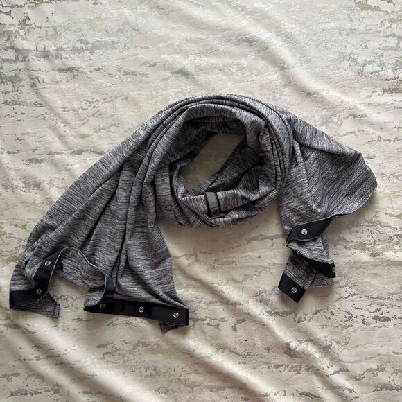 Lululemon Vinyasa Space Dye Scarf - Picture 3 of 5